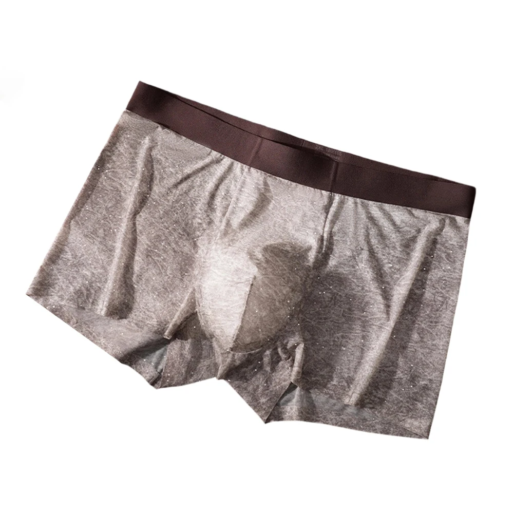 Men's Seamless Ultra-thin Ice Silk Shiny Boxer Shorts Breathable Underwear Printing U Bulge Pouch Trunks Sports Underpants
Men's Seamless Ultra-thin Ice Silk Shiny Boxer Shorts Breathable Underwear Printing U Bulge Pouch Trunks Sports Underpants