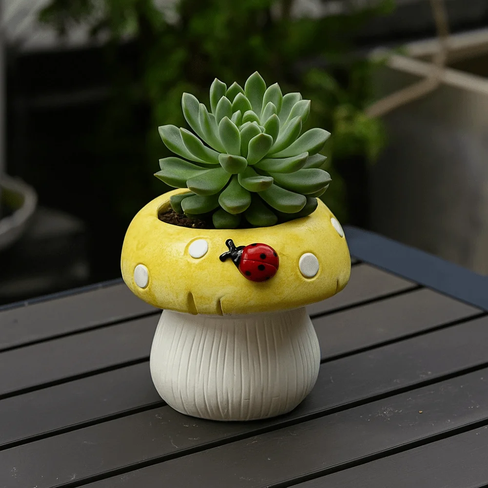 Cute Ceramic Mushroom Vase Modern Creative Flower Pot Exquisite Hydroponic Plant Utensils Plant
Cute Ceramic Mushroom Vase Modern Creative Flower Pot Exquisite Hydroponic Plant Utensils Plant