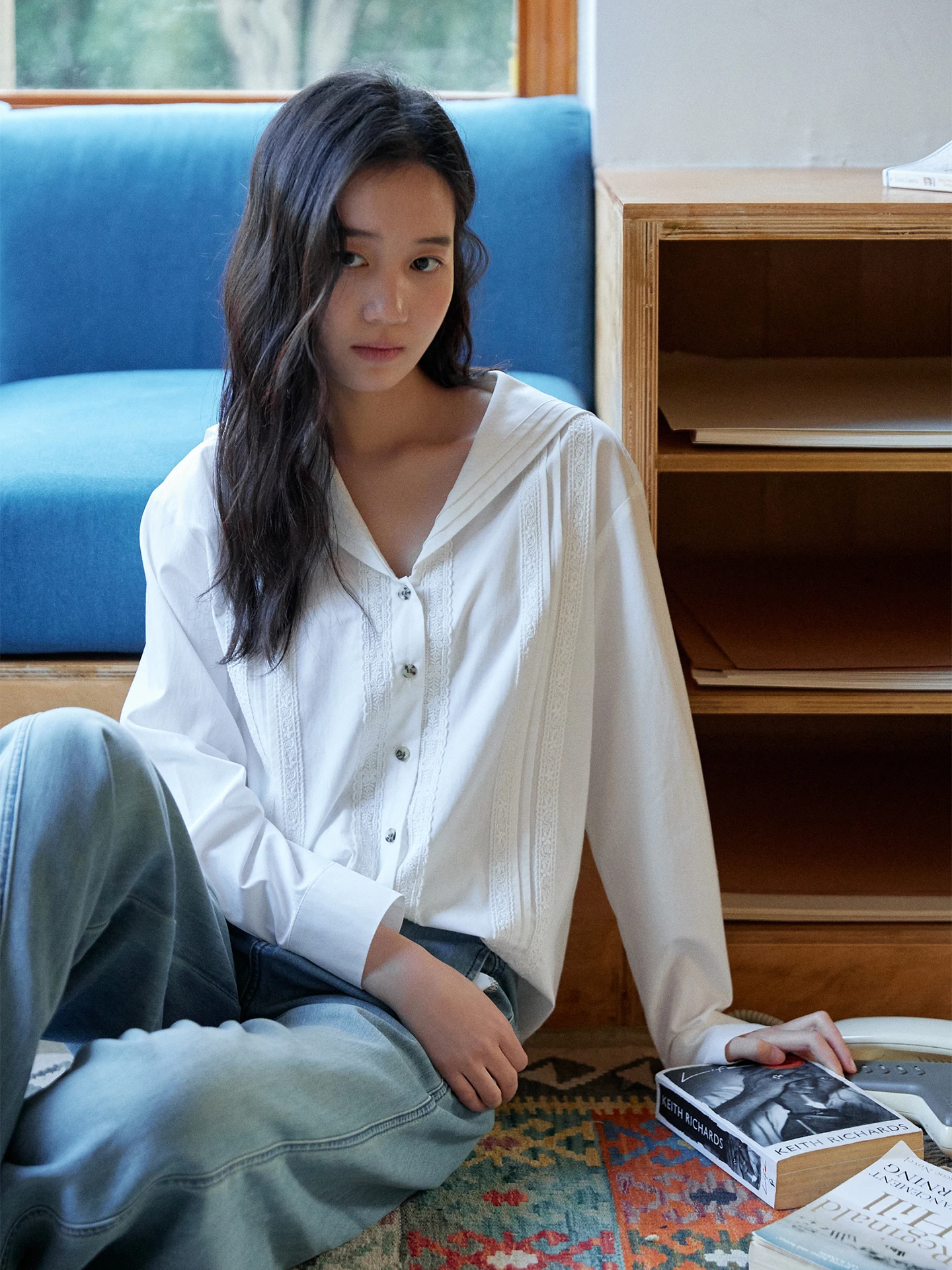 Женская блузка MIXABO в стиле ретро с вышивкой, темно-синим воротником, длинными рукавами, свободного кроя, с V-образным вырезом, из дышащей хлопковой смеси, весенняя коллекция
Женская блузка MIXABO в стиле ретро с вышивкой, темно-синим воротником, длинными рукавами, свободного кроя, с V-образным вырезом, из дышащей хлопковой смеси, весенняя коллекция