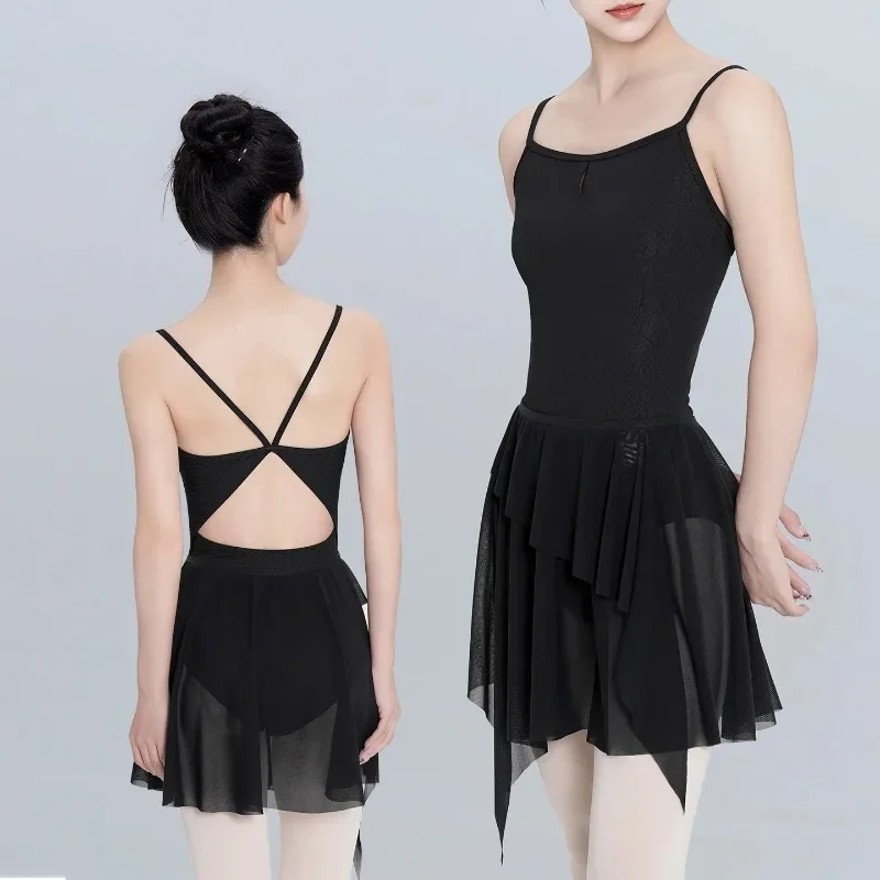 Профессиональный балетный купальник для женщин, жаккардовый, с длинными рукавами, на бретелях, для тренировок, комбинезон для балерины
Профессиональный балетный купальник для женщин, жаккардовый, с длинными рукавами, на бретелях, для тренировок, комбинезон для балерины