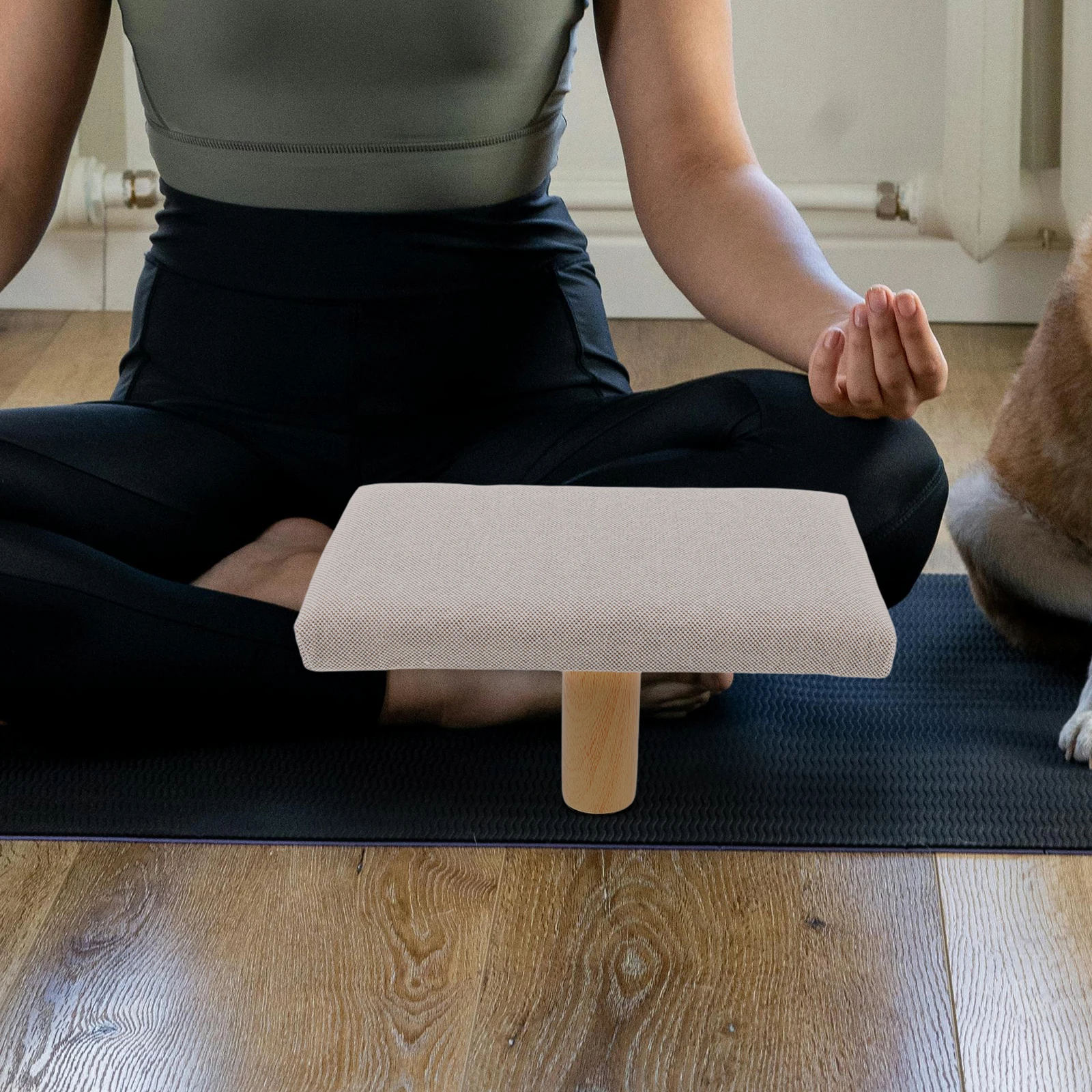 Kneeling Stool Meditation Stool With Cushion Yoga Chair Grey Cushion Adjustable Height Single Leg Design Comfort Support
Kneeling Stool Meditation Stool With Cushion Yoga Chair Grey Cushion Adjustable Height Single Leg Design Comfort Support