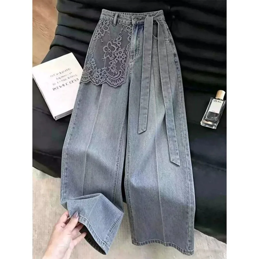 Design Sense Lace Stitching Lace Fashionable High Street Jeans Female 2026 Summer New Waist Slimming Wide-Leg Pants Female Tide
Design Sense Lace Stitching Lace Fashionable High Street Jeans Female 2026 Summer New Waist Slimming Wide-Leg Pants Female Tide