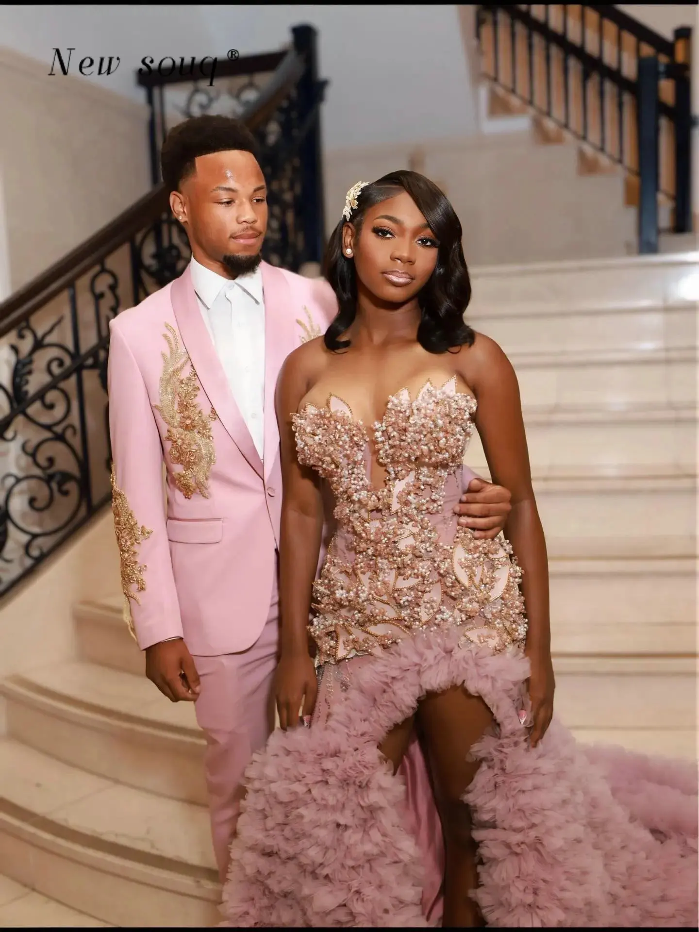 Blush Pink Long Mermaid Prom Dresses 2026 Customized Sexy High Split Ruffles Beaded Wedding Evening Party Gowns Aso Ebi Style
Blush Pink Long Mermaid Prom Dresses 2026 Customized Sexy High Split Ruffles Beaded Wedding Evening Party Gowns Aso Ebi Style