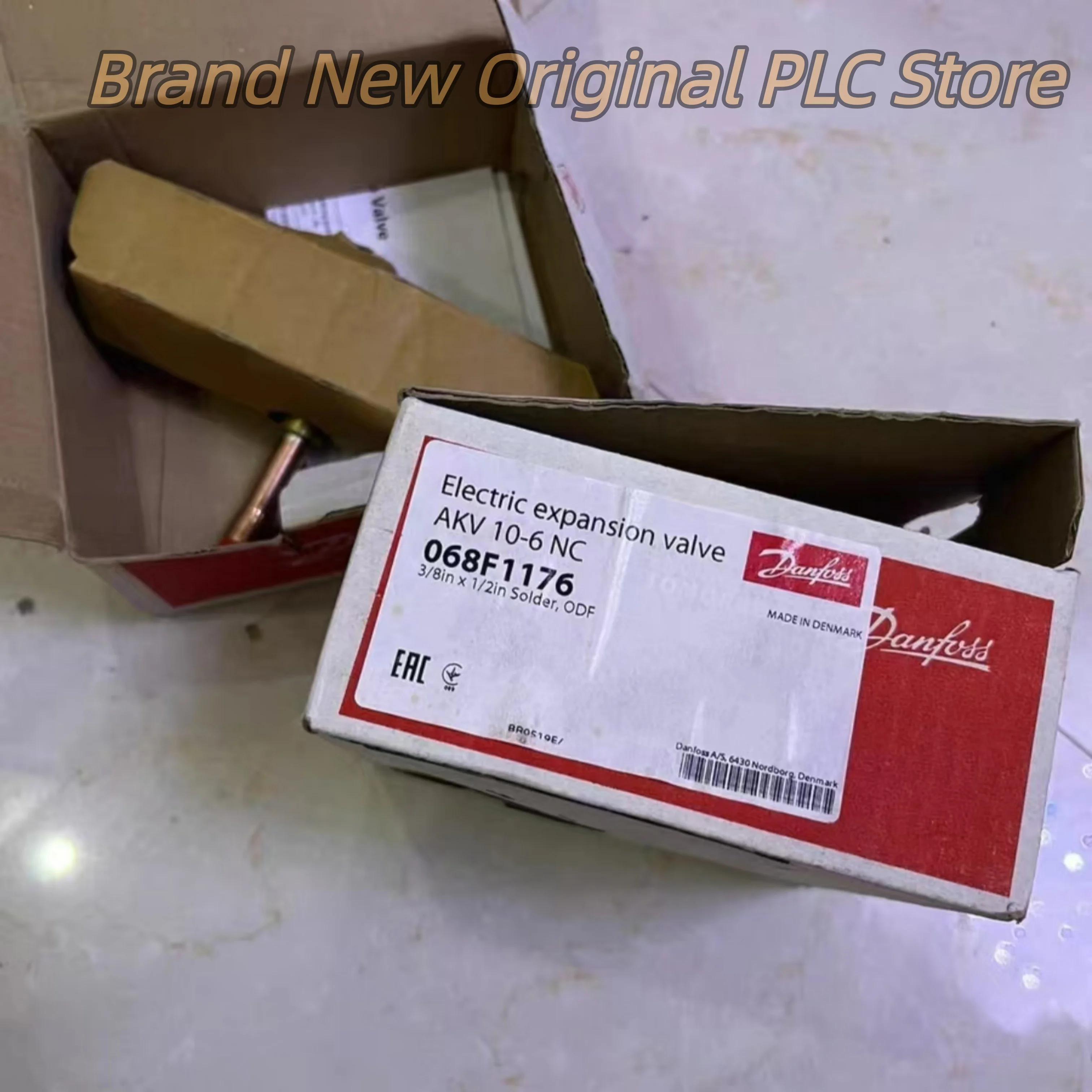 New in box 068F1176 AKV10-6 067B2788 TE5 067B2789 TE5 electronic expansion valve
New in box 068F1176 AKV10-6 067B2788 TE5 067B2789 TE5 electronic expansion valve