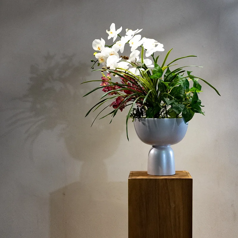Artificial flower high-grade Phalaenopsis potted plant decoration fake flower arrangement
Artificial flower high-grade Phalaenopsis potted plant decoration fake flower arrangement