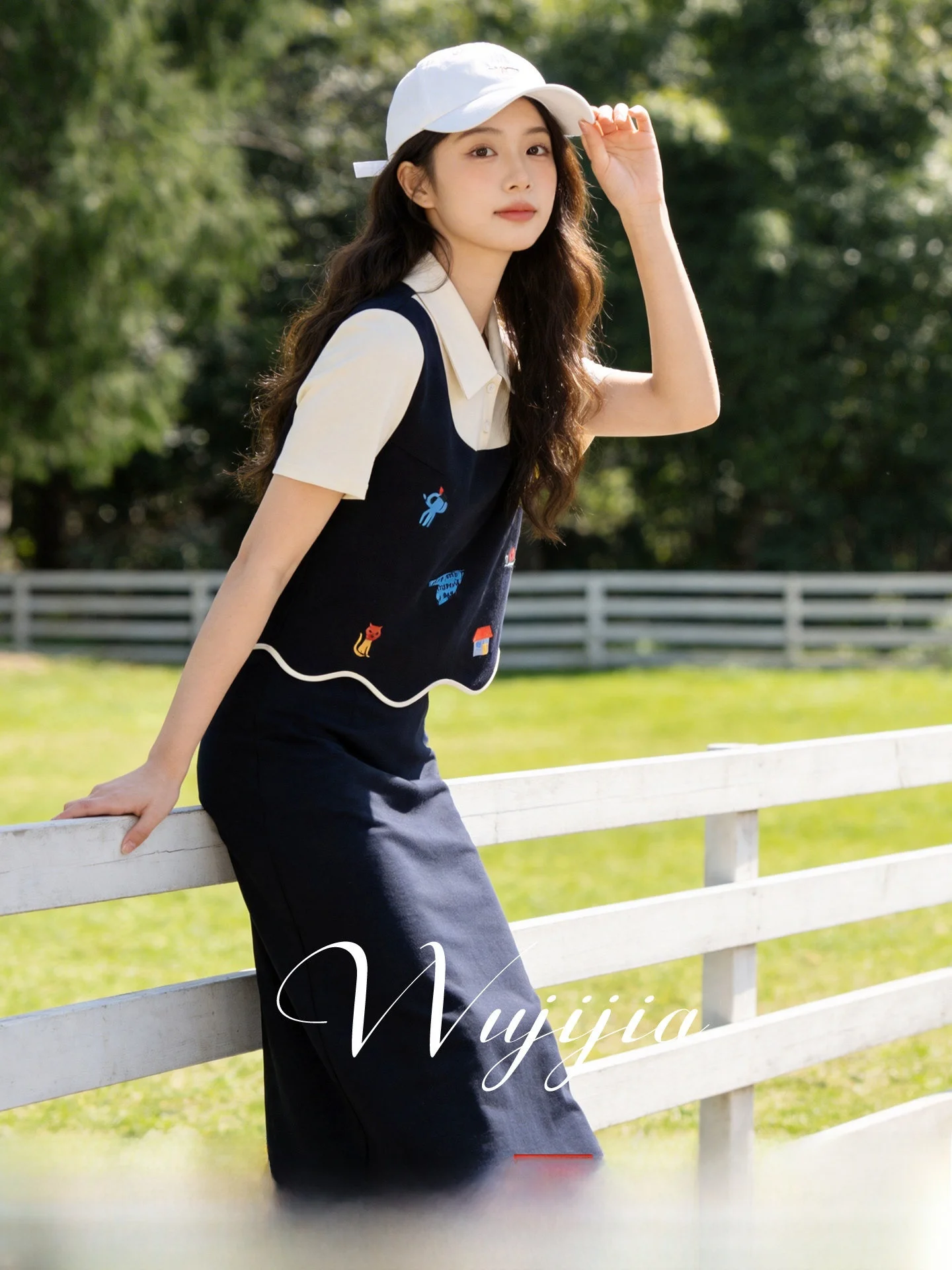 Stunning Cartoon Embroidery plus Size Women's Fashion Set High Waist Two-Piece Suit Polyester Fiber Universal Fit Summer New ...
Stunning Cartoon Embroidery plus Size Women's Fashion Set High Waist Two-Piece Suit Polyester Fiber Universal Fit Summer New ...