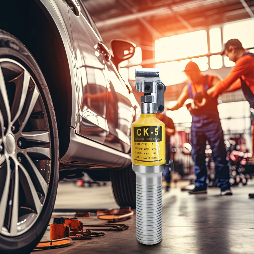 Гидравлический съемник на 5 тонн, 3-захватный, для снятия подшипников, ступиц, фланцев, шестерен
Гидравлический съемник на 5 тонн, 3-захватный, для снятия подшипников, ступиц, фланцев, шестерен