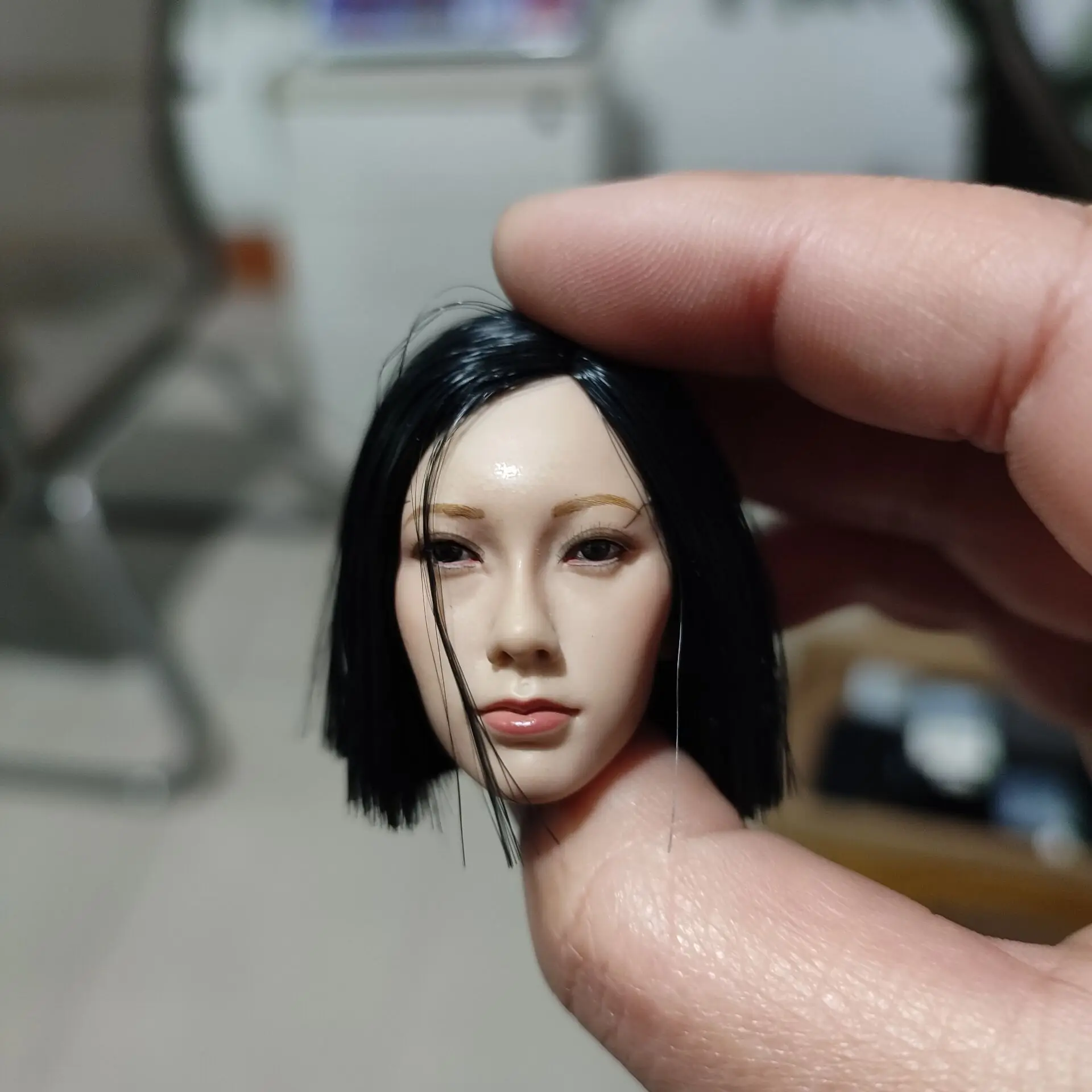 В наличии YMTOYS 1/6 Asian Girl Ping Black Short Hair B Head Sculpt Резная модель для 12-дюймовой женской фигурки Suntan Action Figure Body
В наличии YMTOYS 1/6 Asian Girl Ping Black Short Hair B Head Sculpt Резная модель для 12-дюймовой женской фигурки Suntan Action Figure Body