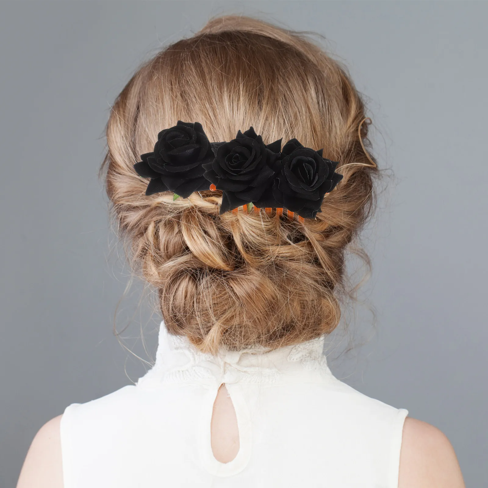 Набор из 1 шт. Элегантная заколка-гребень для волос с искусственными розами для невесты, свадебной вечеринки, аксессуар для волос, дизайн в виде цветочного головного убора
Набор из 1 шт. Элегантная заколка-гребень для волос с искусственными розами для невесты, свадебной вечеринки, аксессуар для волос, дизайн в виде цветочного головного убора