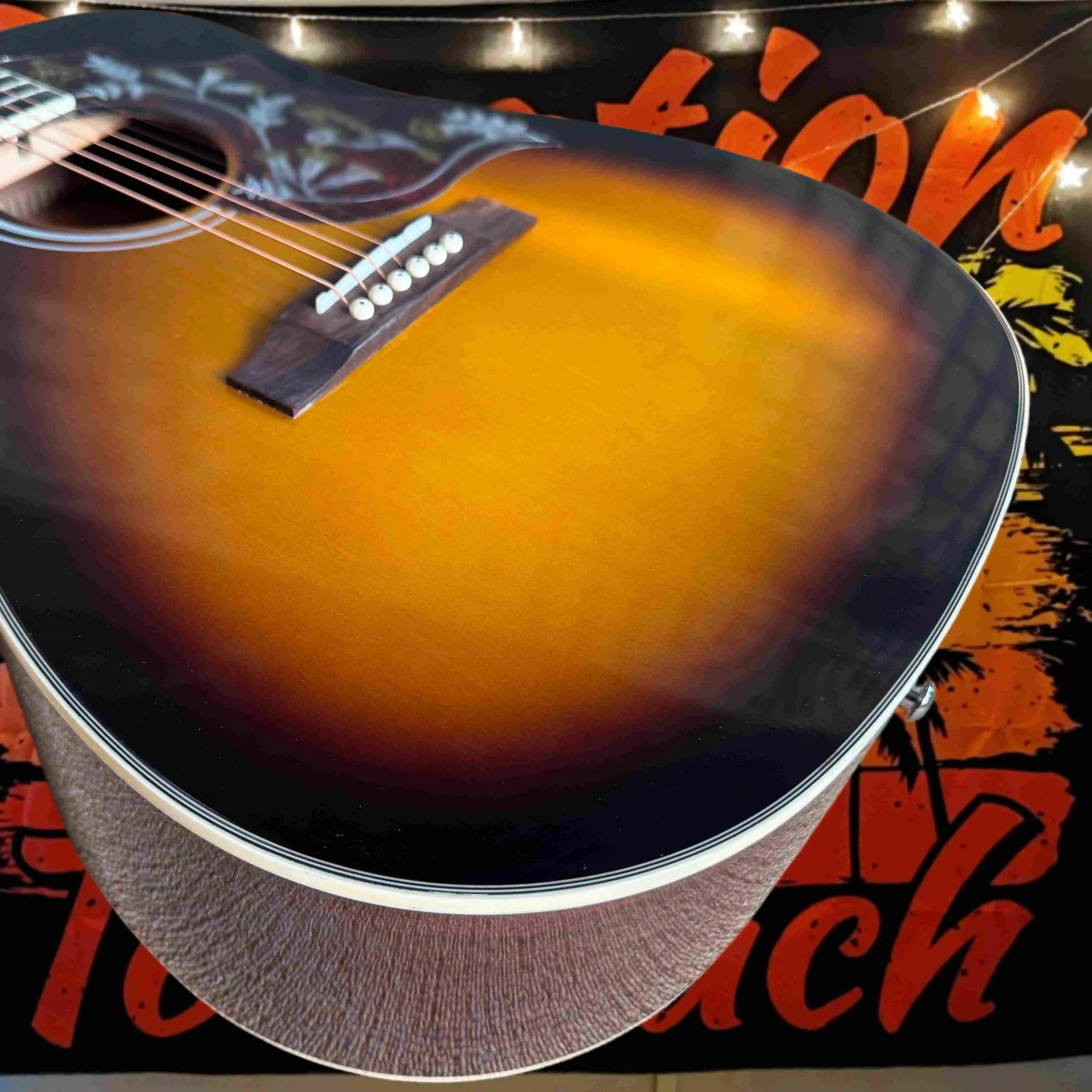 Bee Bird Acoustic Guitar Sunset OBR 41 Inch Sunset Orange Black Gradient Spruce Solid Top Bright Surface Beginner
Bee Bird Acoustic Guitar Sunset OBR 41 Inch Sunset Orange Black Gradient Spruce Solid Top Bright Surface Beginner