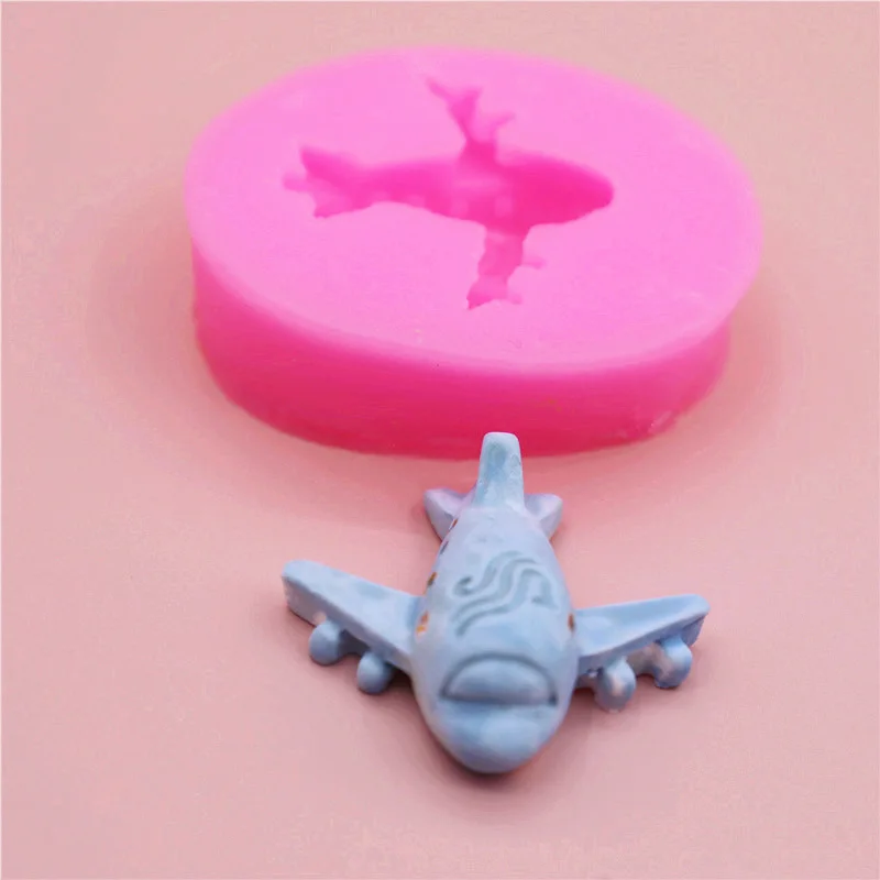 Three-dimensional Airplane Silicone Mold DIY Silicone Cake Decoration Chocolate Mold Aromatherapy Plaster Candle Epoxy Mold
Three-dimensional Airplane Silicone Mold DIY Silicone Cake Decoration Chocolate Mold Aromatherapy Plaster Candle Epoxy Mold