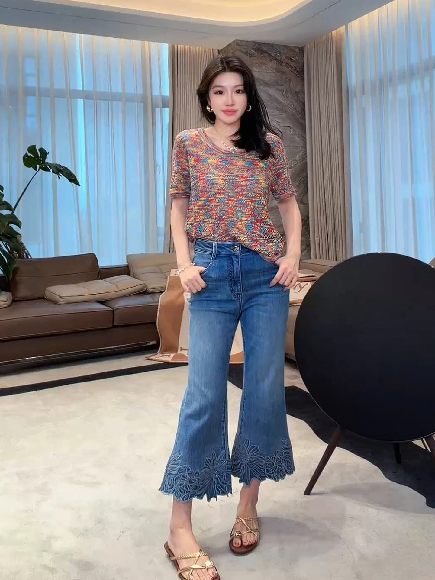 Loose Breathable Slimming Fashionable Women's Knitted Sweater Rainbow Pattern Casual Style Comfortable Soft Acrylic Fiber
Loose Breathable Slimming Fashionable Women's Knitted Sweater Rainbow Pattern Casual Style Comfortable Soft Acrylic Fiber