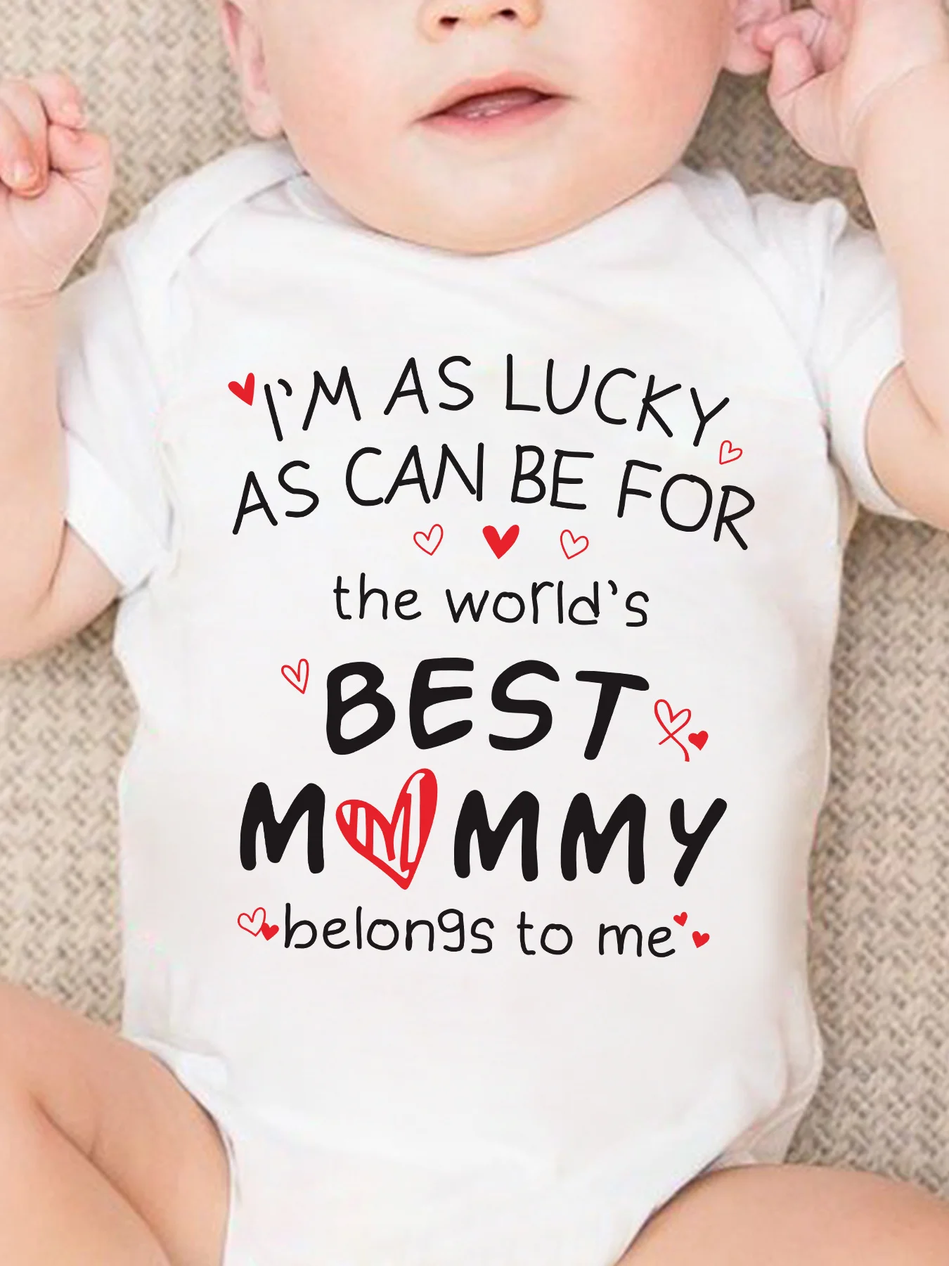 Baby Triangle Bodysuit I'M AS LUCKY AS CAN BE FOR THE WORLD'S BEST MOMMY BELONGS TO ME Letter Print Newborn Cute Short-Sleeved
Baby Triangle Bodysuit I'M AS LUCKY AS CAN BE FOR THE WORLD'S BEST MOMMY BELONGS TO ME Letter Print Newborn Cute Short-Sleeved