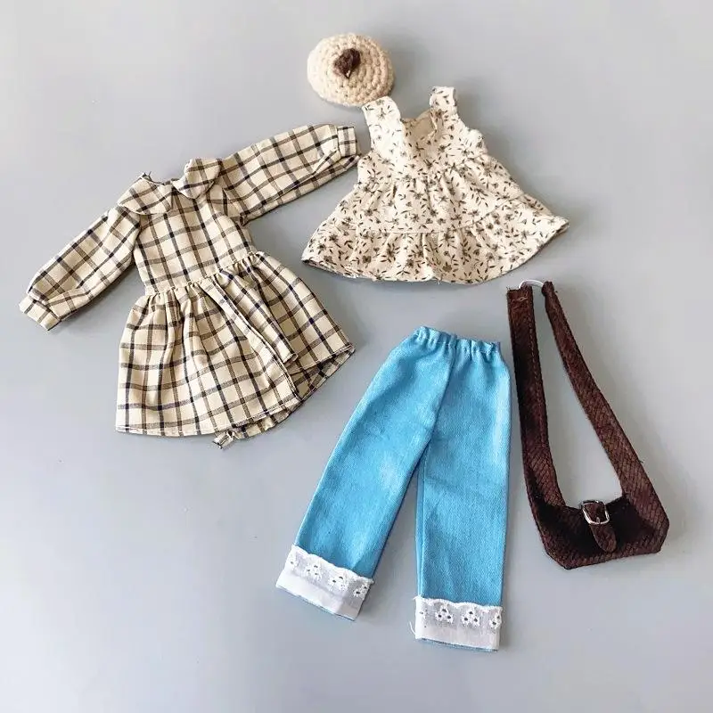 30cm 6 Doll Clothes Handmade Fashion Set Cute Outfit for Creative Play and Dollhouse Decor
30cm 6 Doll Clothes Handmade Fashion Set Cute Outfit for Creative Play and Dollhouse Decor
