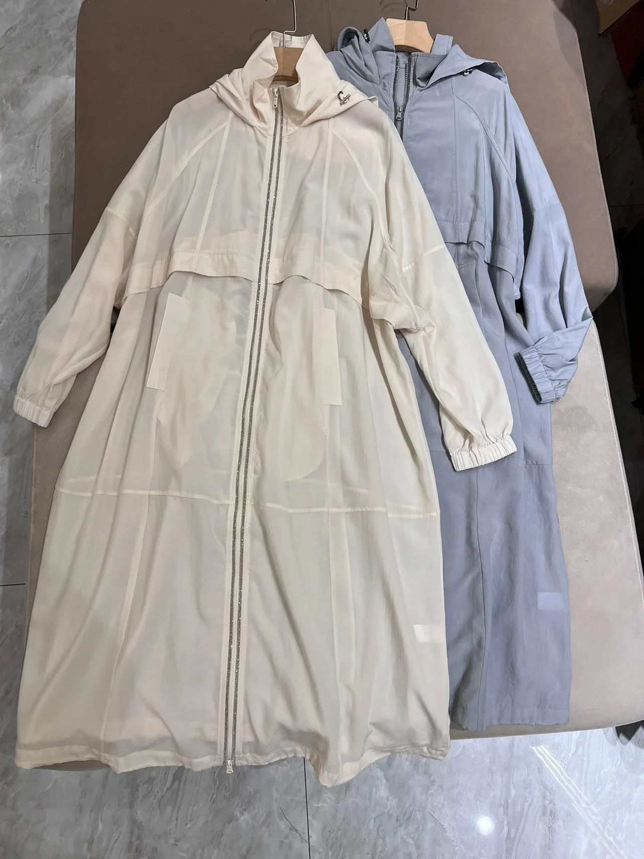 Long Jacket for Women 2024 New Autumn Winter Loose Casual Solid Color Long Sleeve Sunscreen Coat
Long Jacket for Women 2024 New Autumn Winter Loose Casual Solid Color Long Sleeve Sunscreen Coat