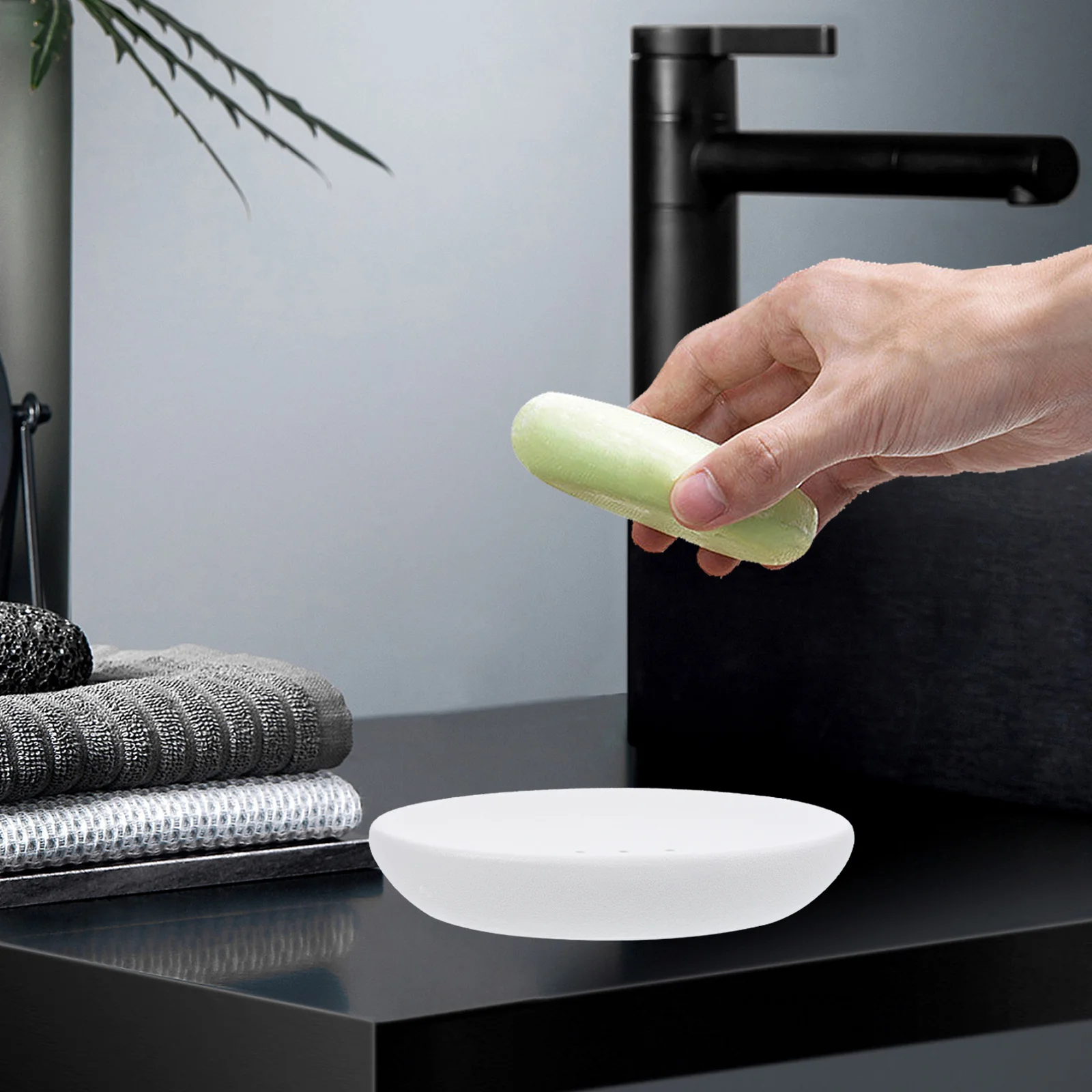 Washing Soap Dish Ceramic Material Easy Rinse Self Soap Dish for Bathroom Accessory Lovely Shape Bathroom Accessories
Washing Soap Dish Ceramic Material Easy Rinse Self Soap Dish for Bathroom Accessory Lovely Shape Bathroom Accessories