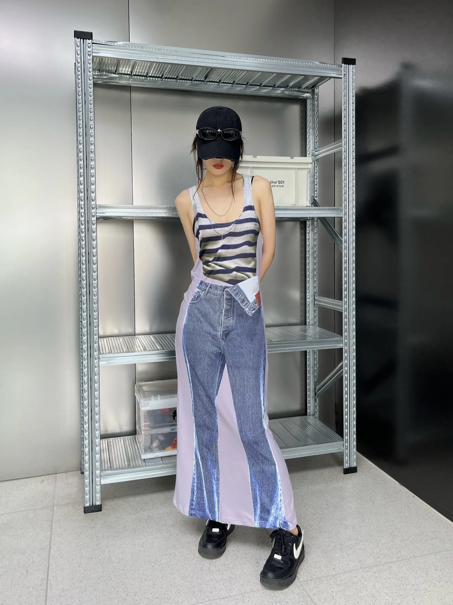 Aboutkeke Summer Pioneer Design Elastic Vest Strap Long Dress Dress Visual Mislocation Fashionable Cotton Blend Women's Top
Aboutkeke Summer Pioneer Design Elastic Vest Strap Long Dress Dress Visual Mislocation Fashionable Cotton Blend Women's Top