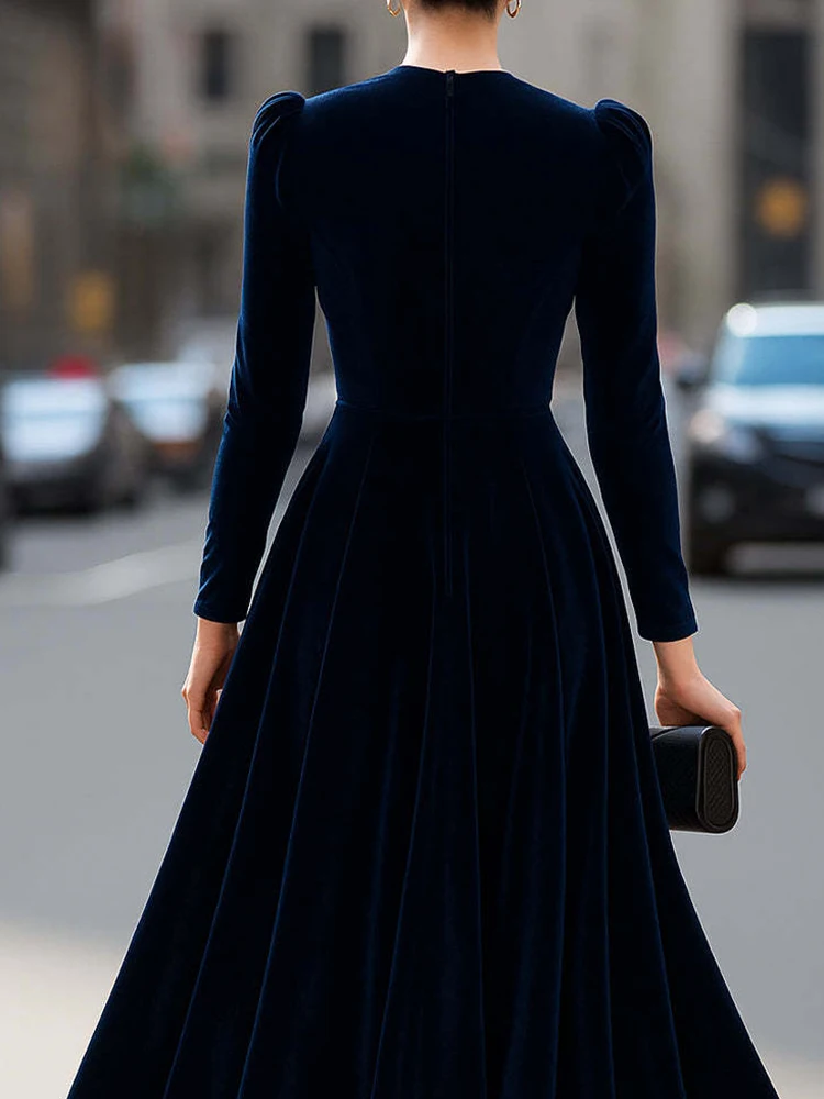 Elegant Lady Solid Color Slim Banquet Dress Temperament Casual Pleated Party Dress Vintage Velvet O-neck High Waist A-line Dress
Elegant Lady Solid Color Slim Banquet Dress Temperament Casual Pleated Party Dress Vintage Velvet O-neck High Waist A-line Dress