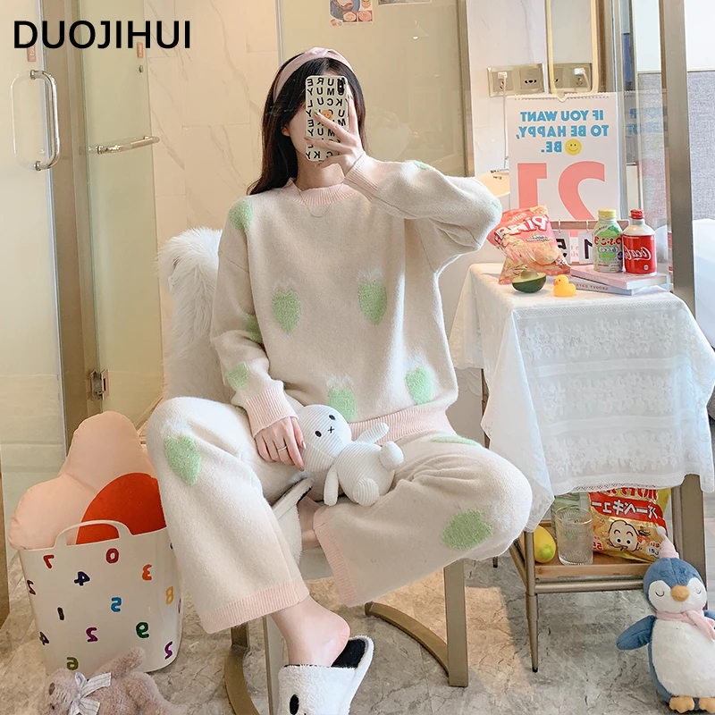 DUOJIHUI зимняя шикарная женская пижама с принтом 2 цвета Базовая простая свободная модная мягкая теплая Повседневная домашняя пижама для женщин белая
DUOJIHUI зимняя шикарная женская пижама с принтом 2 цвета Базовая простая свободная модная мягкая теплая Повседневная домашняя пижама для женщин белая