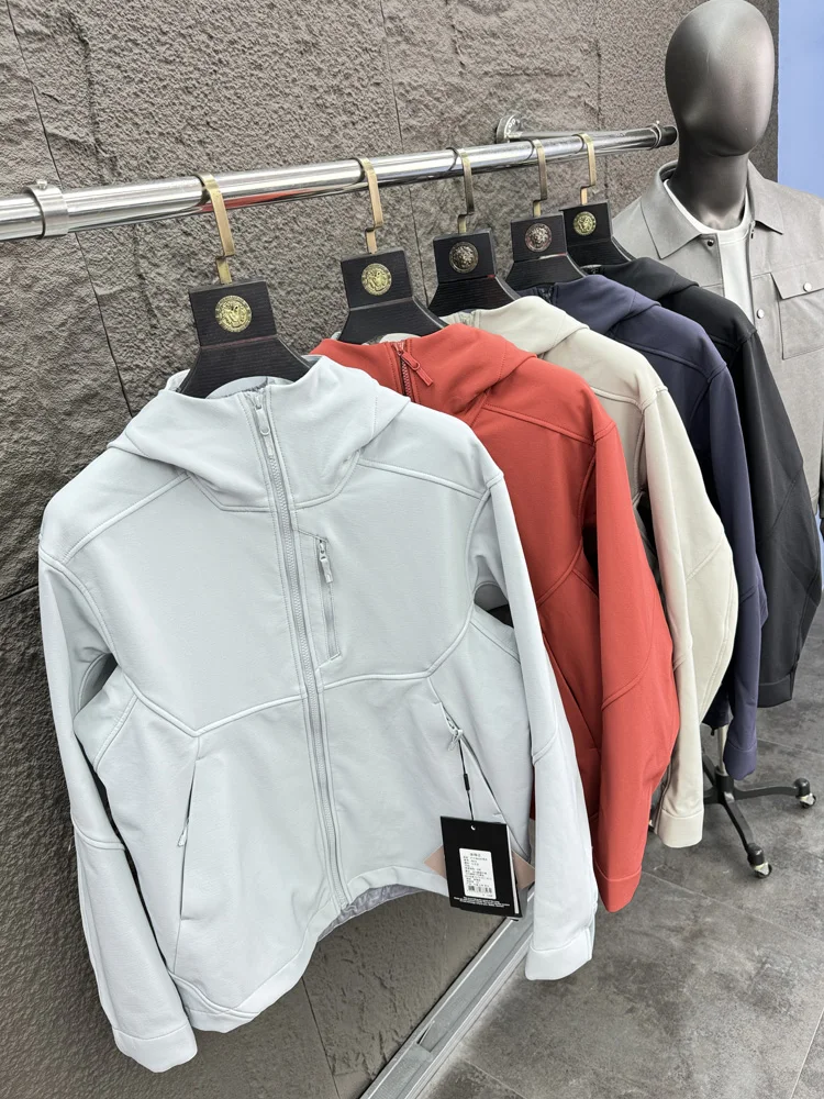 Мужское пальто Jaet на подкладке Fce SVIP Xiong 4800, мягкое и теплое уличное повседневное пальто с капюшоном, осень-зима, подходит для модного городского...
Мужское пальто Jaet на подкладке Fce SVIP Xiong 4800, мягкое и теплое уличное повседневное пальто с капюшоном, осень-зима, подходит для модного городского...