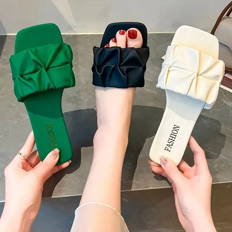 Summer Slippers for Women Flip Flops Flats 2026 New Pleated Korean Slippers Women Sandals Green Slip on Shoes Plus Size 35-44
Summer Slippers for Women Flip Flops Flats 2026 New Pleated Korean Slippers Women Sandals Green Slip on Shoes Plus Size 35-44