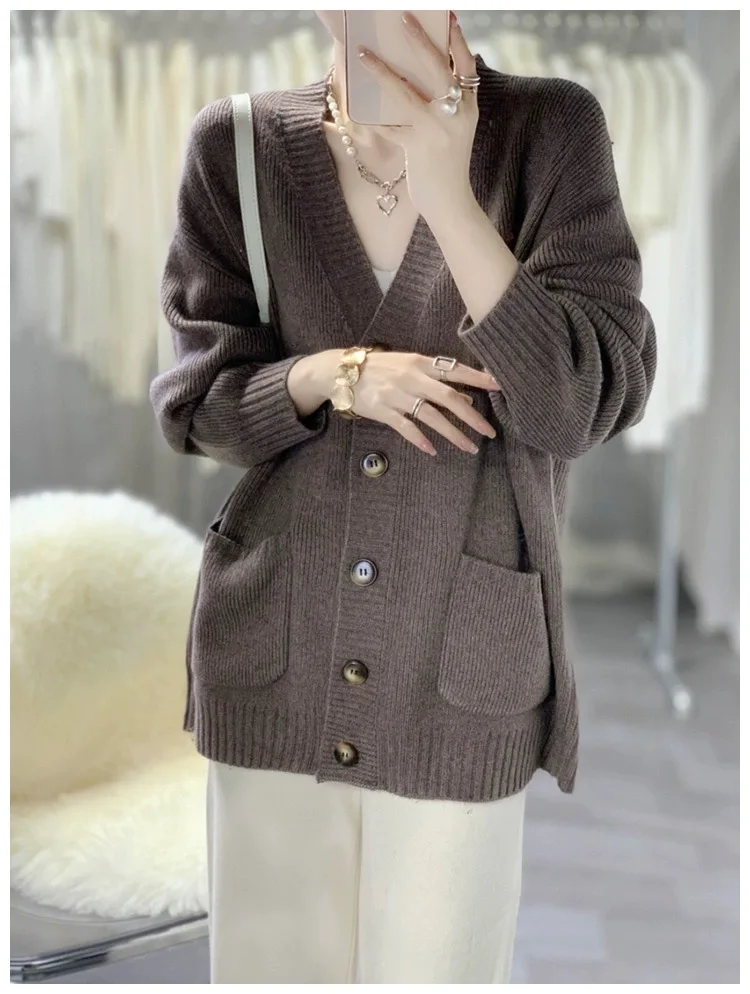 V-neck Cashmere Sweater for Women, Loose Sweater, Thick Knit Cardigan, Soft Wool, Pure Mountain, Short Coat, Autumn and Winter
V-neck Cashmere Sweater for Women, Loose Sweater, Thick Knit Cardigan, Soft Wool, Pure Mountain, Short Coat, Autumn and Winter