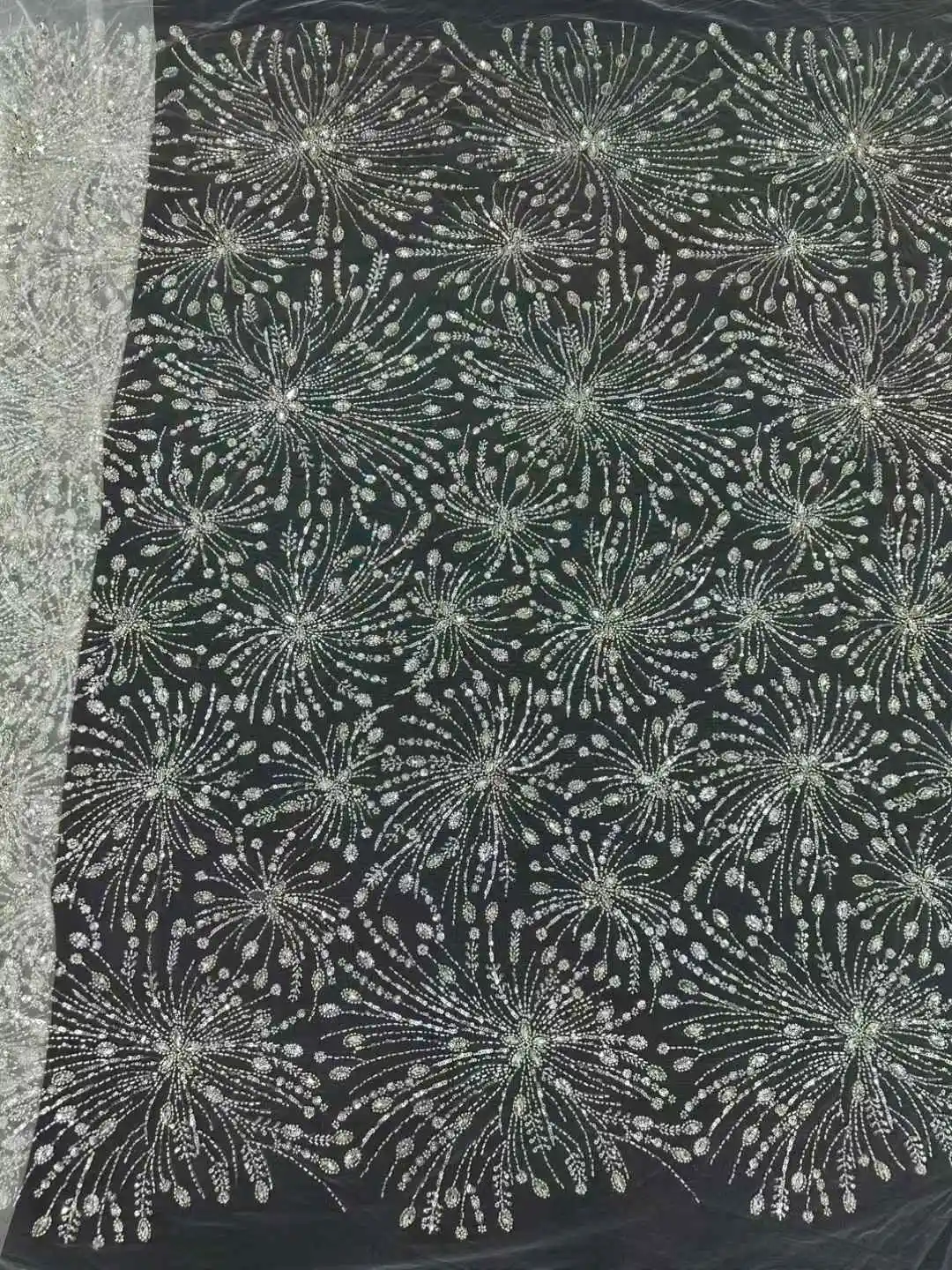 2026 Luxury French African Handmade Embroidery Crystal Stone Beads Lace High Quality Nigerian Sequin Lace Fabric For Wedding Dre
2026 Luxury French African Handmade Embroidery Crystal Stone Beads Lace High Quality Nigerian Sequin Lace Fabric For Wedding Dre
