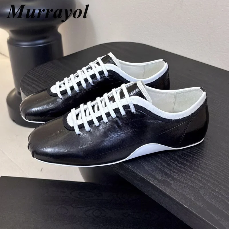 Женские туфли-балетки из натуральной кожи с цветными вставками, на шнуровке, повседневные, весна-осень, с круглым носком, универсальные кроссовки
Женские туфли-балетки из натуральной кожи с цветными вставками, на шнуровке, повседневные, весна-осень, с круглым носком, универсальные кроссовки