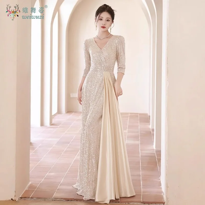 Осенние новые поступления, женские элитные роскошные вечерние платья с v-образным вырезом на талии и блестками, вечерние платья с блестками для выпускного вечера
Осенние новые поступления, женские элитные роскошные вечерние платья с v-образным вырезом на талии и блестками, вечерние платья с блестками для выпускного вечера