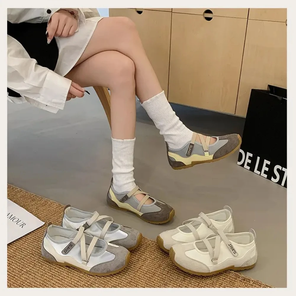 2026 Women's New Dexin Shoes Versatile Flat Casual Sports Shoes Breathable Color blocked White Shoes
2026 Women's New Dexin Shoes Versatile Flat Casual Sports Shoes Breathable Color blocked White Shoes