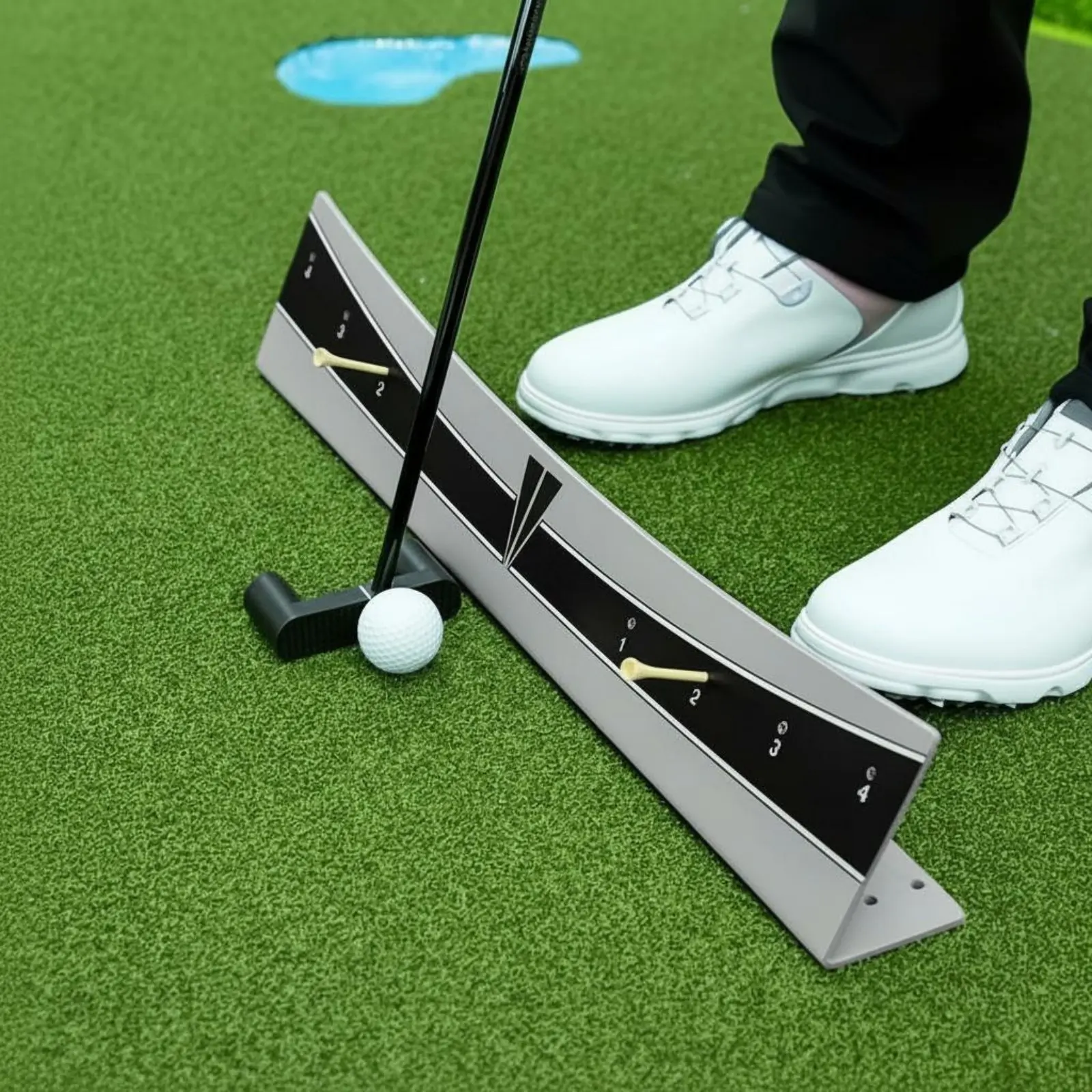 Putting Putting Practice Aid Portable Putting Alignment Track Putting Balance Practice Aid Sports Equipment for Golfers, Office
Putting Putting Practice Aid Portable Putting Alignment Track Putting Balance Practice Aid Sports Equipment for Golfers, Office