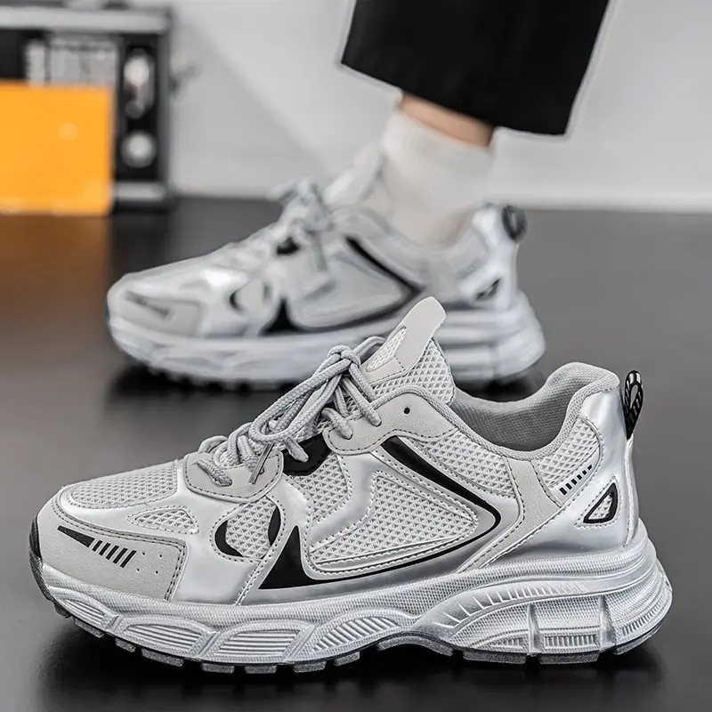 New spring breathable mesh silver men's shoes, street casual shoes, trendy versatile sports shoes
New spring breathable mesh silver men's shoes, street casual shoes, trendy versatile sports shoes