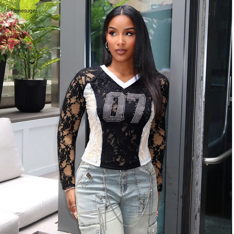 Yomesugar Women's Color Block Number Print Rhinestone Y2K T-Shirt Sexy Lace See Through V-neck Full Sleeve Slim Tops Streetwear
Yomesugar Women's Color Block Number Print Rhinestone Y2K T-Shirt Sexy Lace See Through V-neck Full Sleeve Slim Tops Streetwear