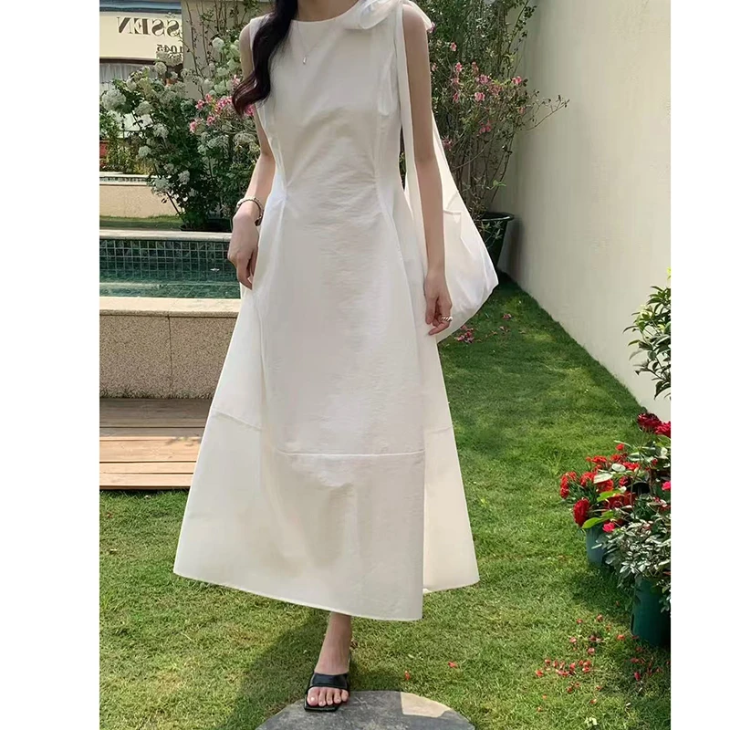 5Colors Korean Slim White Dress with Pocket for Women Simple Sleeveless Tank Dress Summer Sundress A-Line Classic Dress with Bag
5Colors Korean Slim White Dress with Pocket for Women Simple Sleeveless Tank Dress Summer Sundress A-Line Classic Dress with Bag
