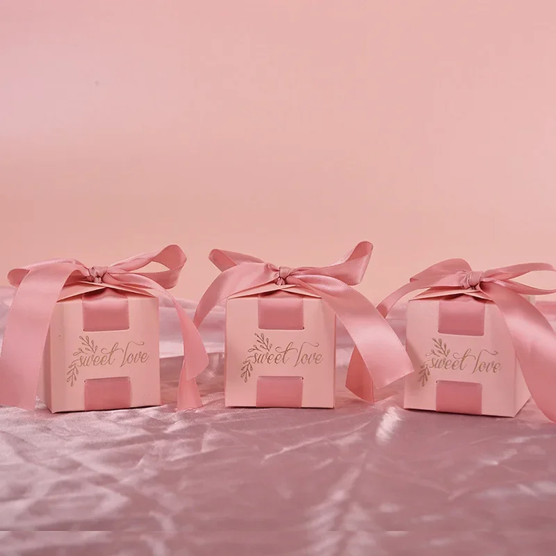 New Square Chocolate Gift Bag Wedding Favors Candy Box Christmas Sweet Chocolate Boxes Baby Shower Birthday Party Decoration
New Square Chocolate Gift Bag Wedding Favors Candy Box Christmas Sweet Chocolate Boxes Baby Shower Birthday Party Decoration