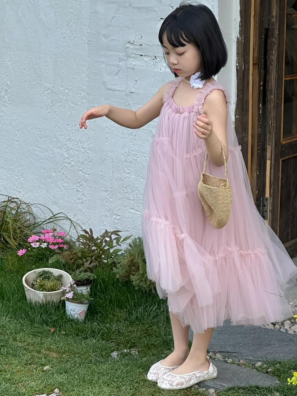 2024 Summer New Girls Sling Dress Kids Girls Solid Gauze Dress Toddler Cute Sweet Princess Dress Children Sleeveless Dress
2024 Summer New Girls Sling Dress Kids Girls Solid Gauze Dress Toddler Cute Sweet Princess Dress Children Sleeveless Dress