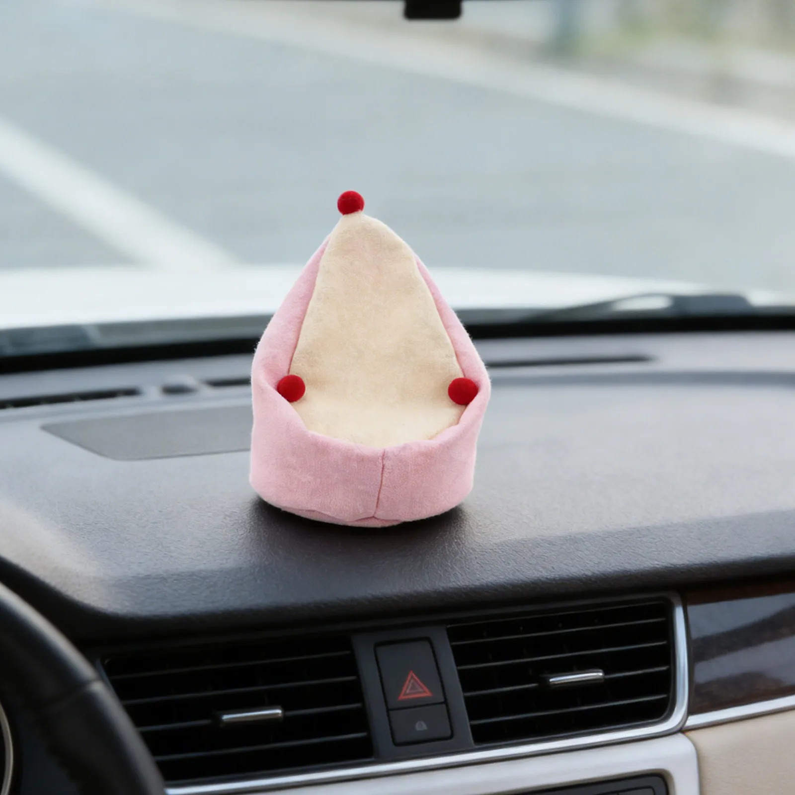 Miniatures Car Chair Soft Cozy Dashboard Sofa Seat Car Interior Accessory Decorative Mini Sofa for Dollhouse Furniture Display
Miniatures Car Chair Soft Cozy Dashboard Sofa Seat Car Interior Accessory Decorative Mini Sofa for Dollhouse Furniture Display