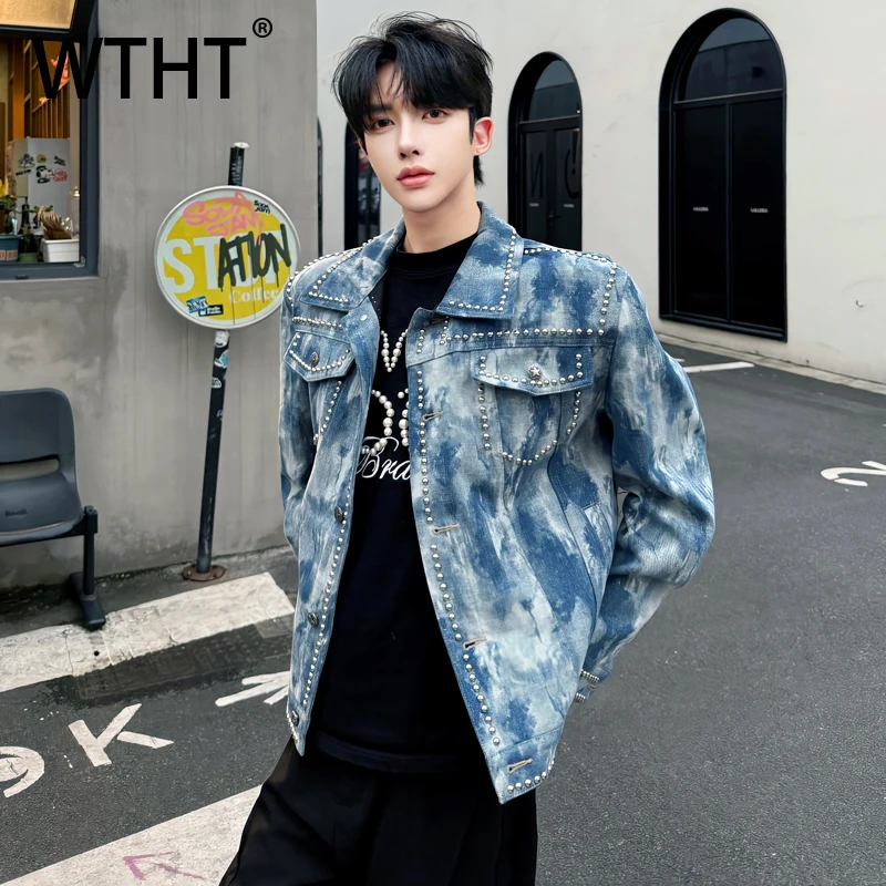 WTHT Fashion Men’s High Street Beads Tie Dye Pockets Coats Trendy American Style Single Breasted Jackets Male 2025 Autumn 2A2137
WTHT Fashion Men’s High Street Beads Tie Dye Pockets Coats Trendy American Style Single Breasted Jackets Male 2025 Autumn 2A2137