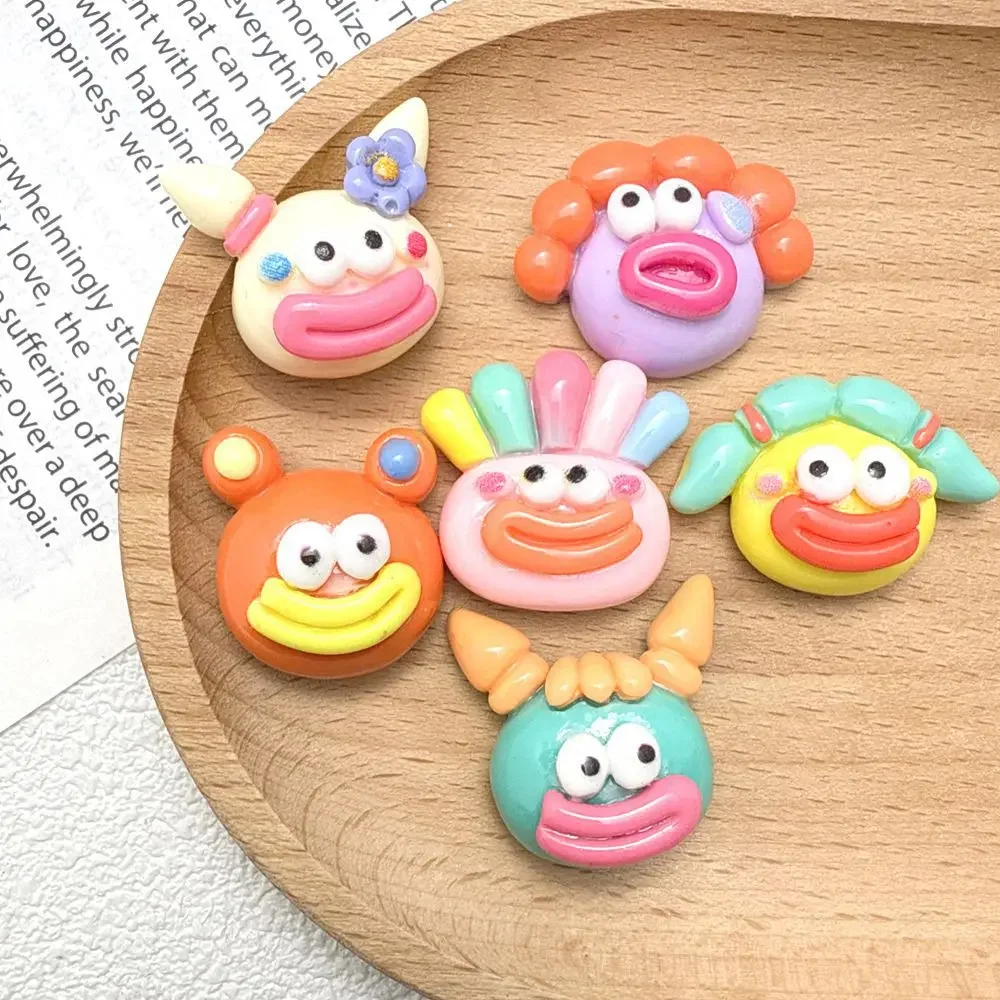 Glitter Epoxy Resin Cartoon Kawaii Monster with Big Mouth Flatback Cabochons, DIY Shoe Charm Decoration, Miniature Fridge Magnet
Glitter Epoxy Resin Cartoon Kawaii Monster with Big Mouth Flatback Cabochons, DIY Shoe Charm Decoration, Miniature Fridge Magnet