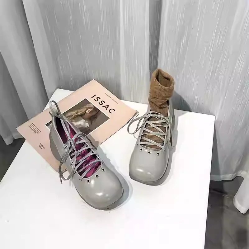 Women's Vintage Grey Closed-Toe Pumps Front Laces Open Vamp Thick-Soled Round Toe Chunky Heel Shoes
Women's Vintage Grey Closed-Toe Pumps Front Laces Open Vamp Thick-Soled Round Toe Chunky Heel Shoes