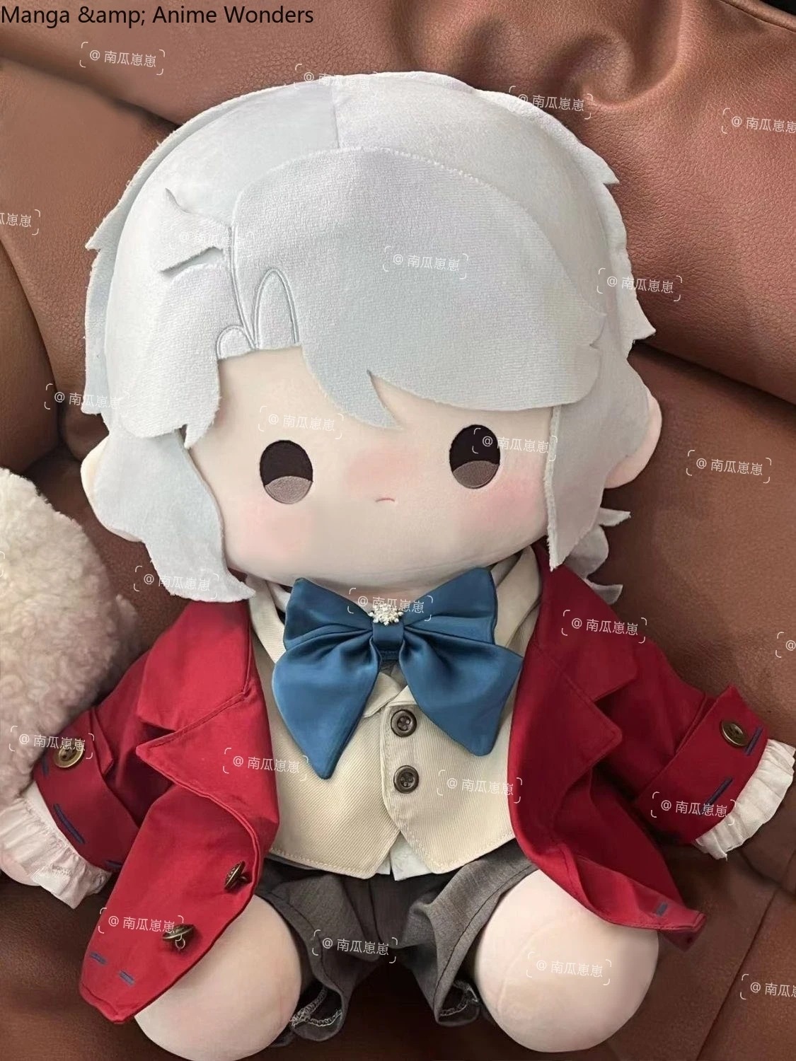 Identity V Frederick Kreiburg, мягкая милая подушка для тела, 40 см, фигурки сидения, подарок, аниме
Identity V Frederick Kreiburg, мягкая милая подушка для тела, 40 см, фигурки сидения, подарок, аниме