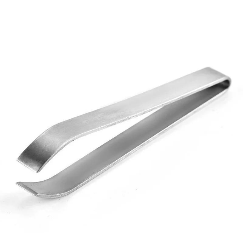 1Pcs 430 Stainless Steel Fish Bone Tweezers Pincer Clip Puller Remover Tongs Fish Bone Plucking Clamp Kitchen Gadgets Tools
1Pcs 430 Stainless Steel Fish Bone Tweezers Pincer Clip Puller Remover Tongs Fish Bone Plucking Clamp Kitchen Gadgets Tools