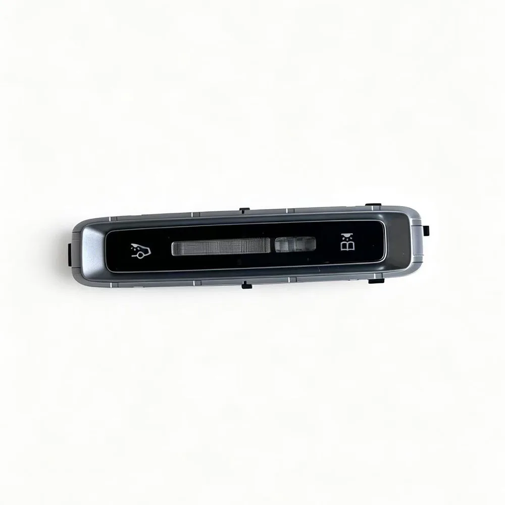 Suitable for the rear right interior light of Mercedes 206, 223, 296, 297, 2239063600 22390636009051
Suitable for the rear right interior light of Mercedes 206, 223, 296, 297, 2239063600 22390636009051