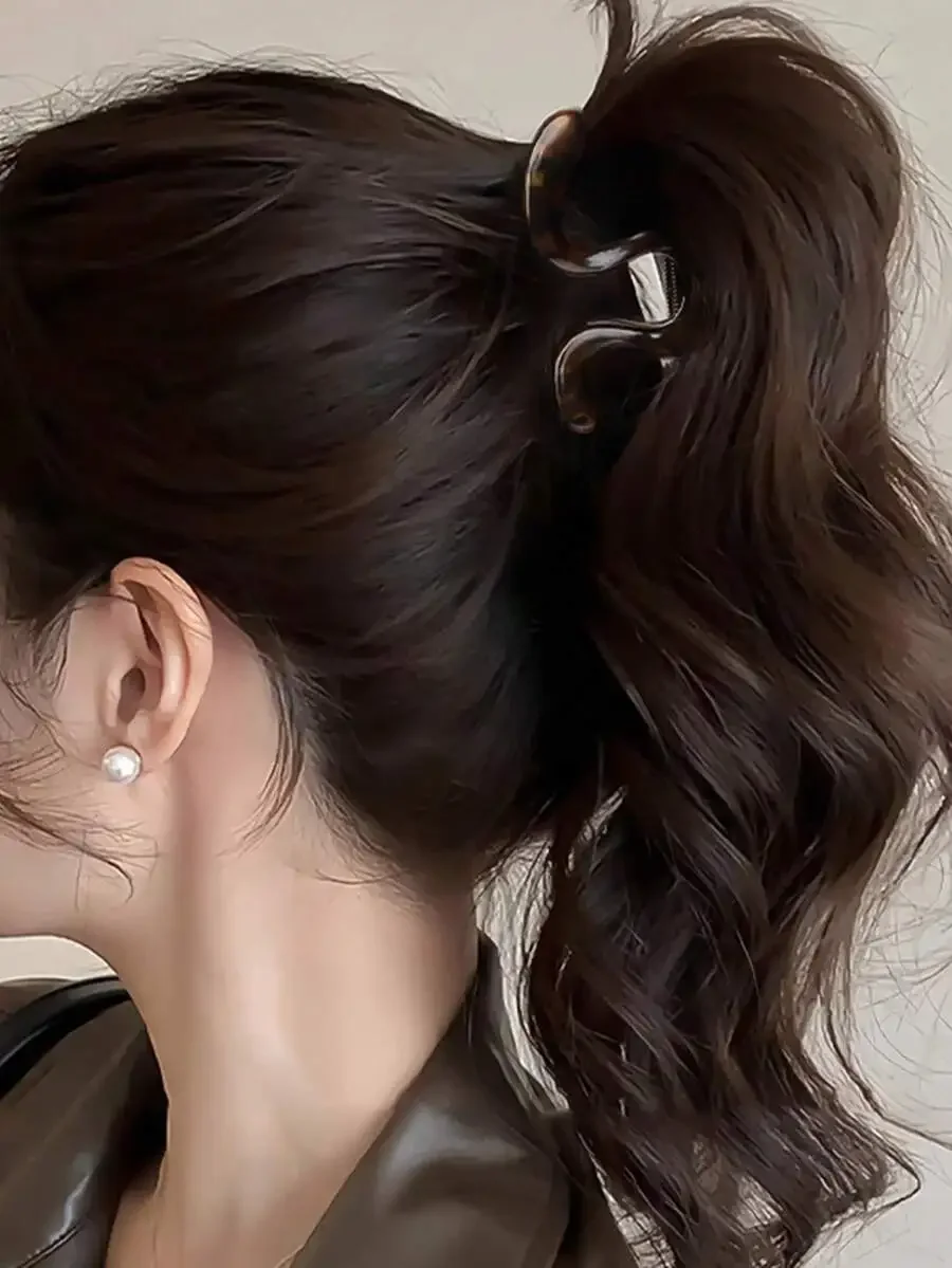 2pcs Chic Large Hair Claw Clips For High Ponytail And Loose Bun Styling
2pcs Chic Large Hair Claw Clips For High Ponytail And Loose Bun Styling