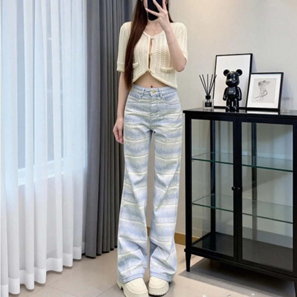 Korean Style Fashion Gradient Color Striped Straight Tube Jeans Women's Washed Distressed High Waist Casual Denim Pants
Korean Style Fashion Gradient Color Striped Straight Tube Jeans Women's Washed Distressed High Waist Casual Denim Pants
