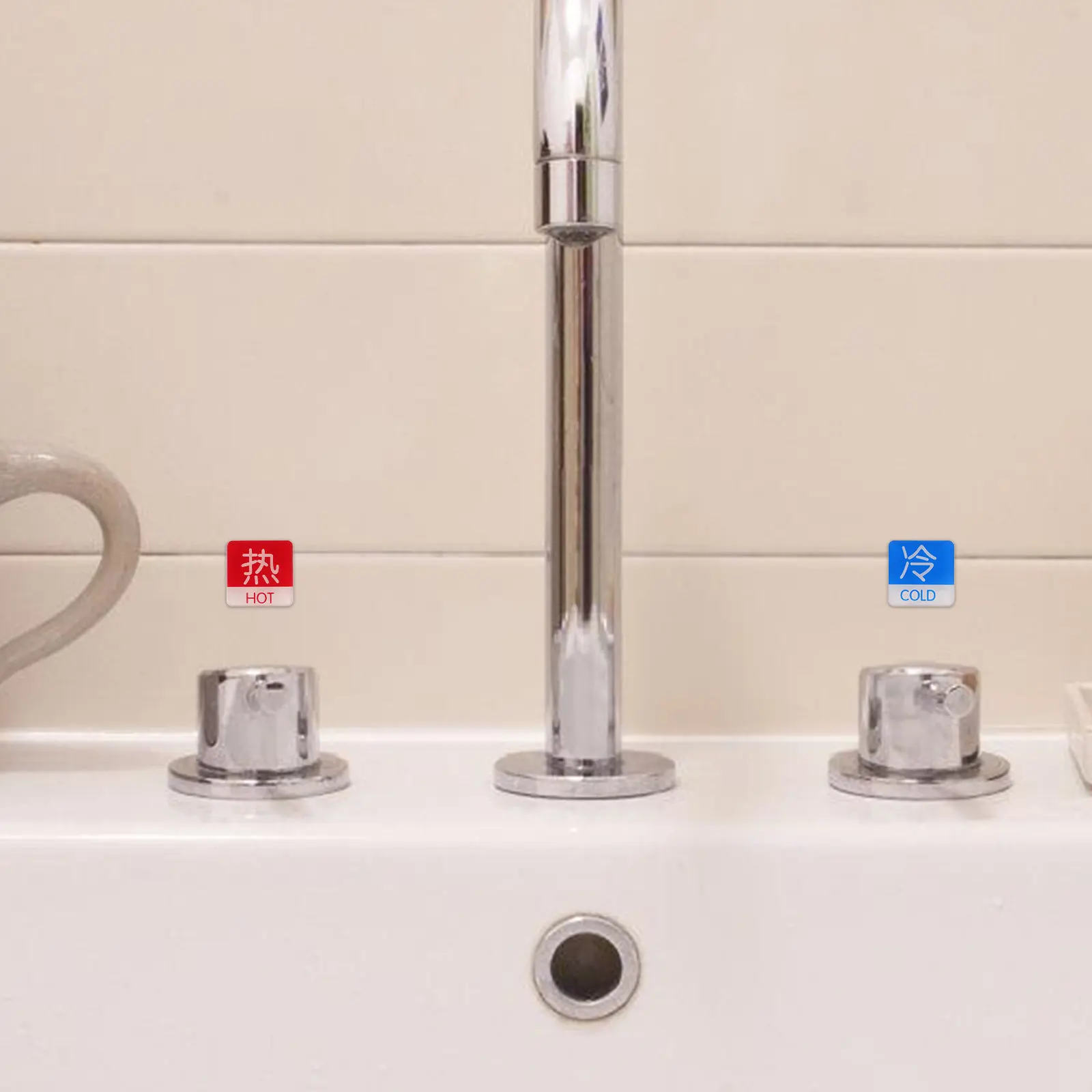 5Pairs Hot Cold Faucet Labels Acrylic Heavy Duty Waterproof Sticker Clear Marking for Bathroom Kitchen Shower Tap Decor
5Pairs Hot Cold Faucet Labels Acrylic Heavy Duty Waterproof Sticker Clear Marking for Bathroom Kitchen Shower Tap Decor