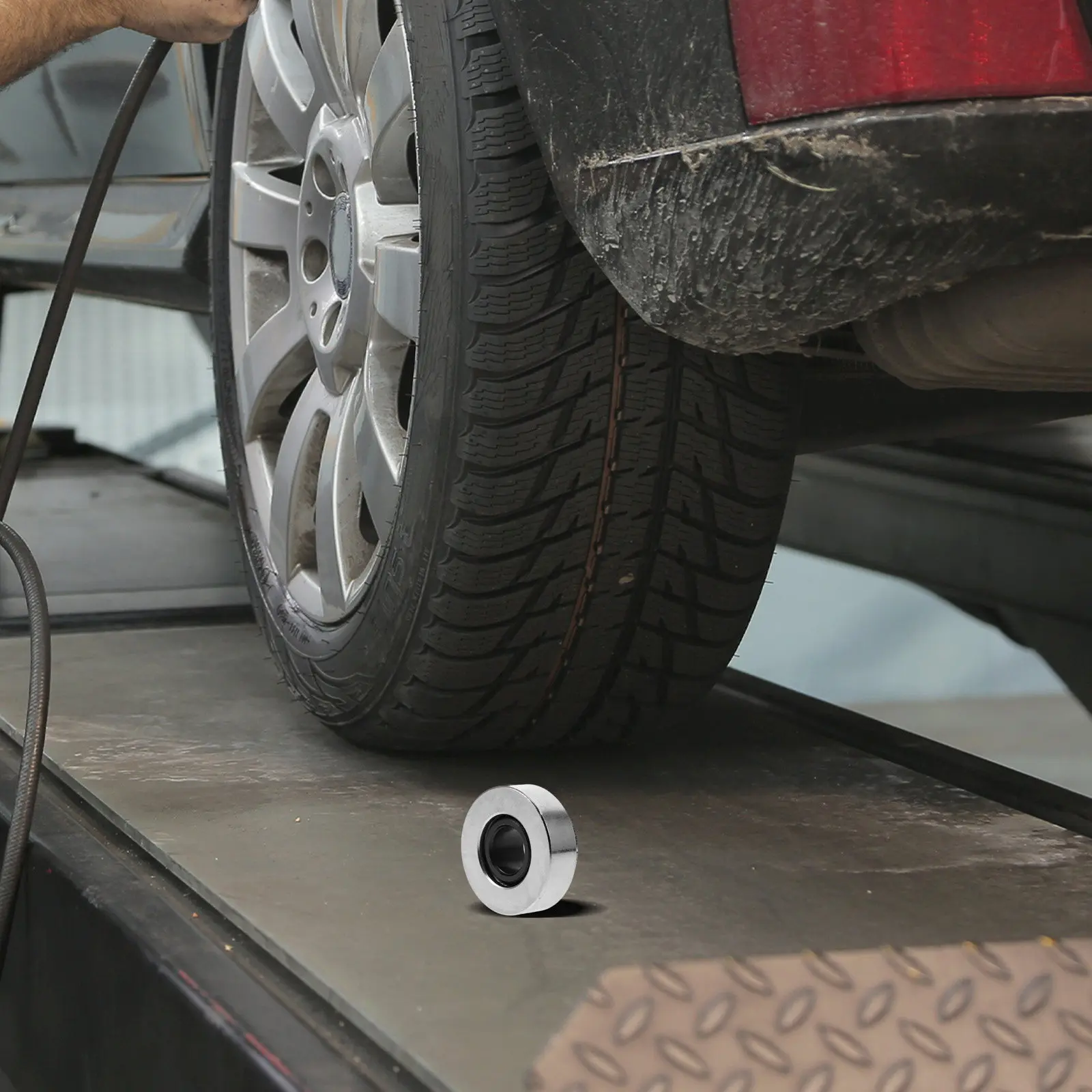 Wheel Stud Installer Tool Heavy Duty Metal Automotive Wheel Bolt Installation Tool for Cars Trucks Suvs Tire Repair Shop Use
Wheel Stud Installer Tool Heavy Duty Metal Automotive Wheel Bolt Installation Tool for Cars Trucks Suvs Tire Repair Shop Use