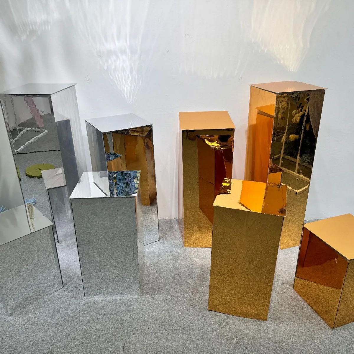 New Acrylic Wedding Flower Road Lead Frame High Plastic White Roman Columns Party Wedding Props Stage Decoration
New Acrylic Wedding Flower Road Lead Frame High Plastic White Roman Columns Party Wedding Props Stage Decoration