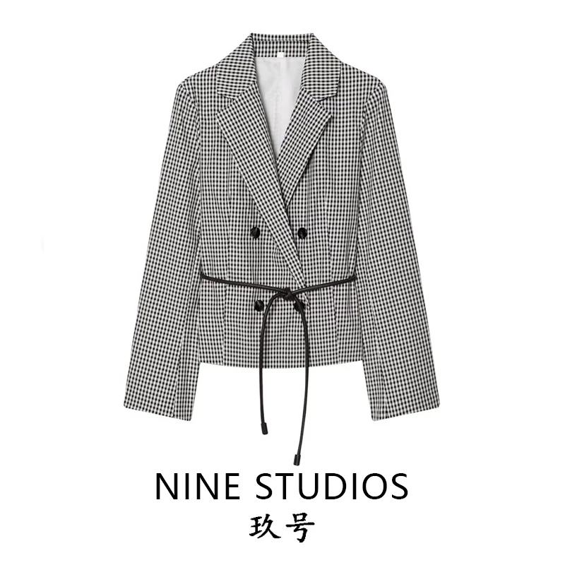 Fashionable Plaid Suit Jacket with Belt Loose Casual Women's Outerwear Long Sleeve Flat Collar Regular Length Polyester
Fashionable Plaid Suit Jacket with Belt Loose Casual Women's Outerwear Long Sleeve Flat Collar Regular Length Polyester