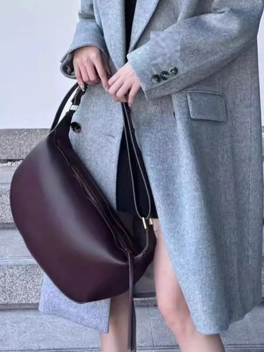 Fashionable Elliptical Shoulder Handbag Women's Bag Commuter Crossbody Bag Soft PU Leather Hobo Bag Casual Style for Youth
Fashionable Elliptical Shoulder Handbag Women's Bag Commuter Crossbody Bag Soft PU Leather Hobo Bag Casual Style for Youth